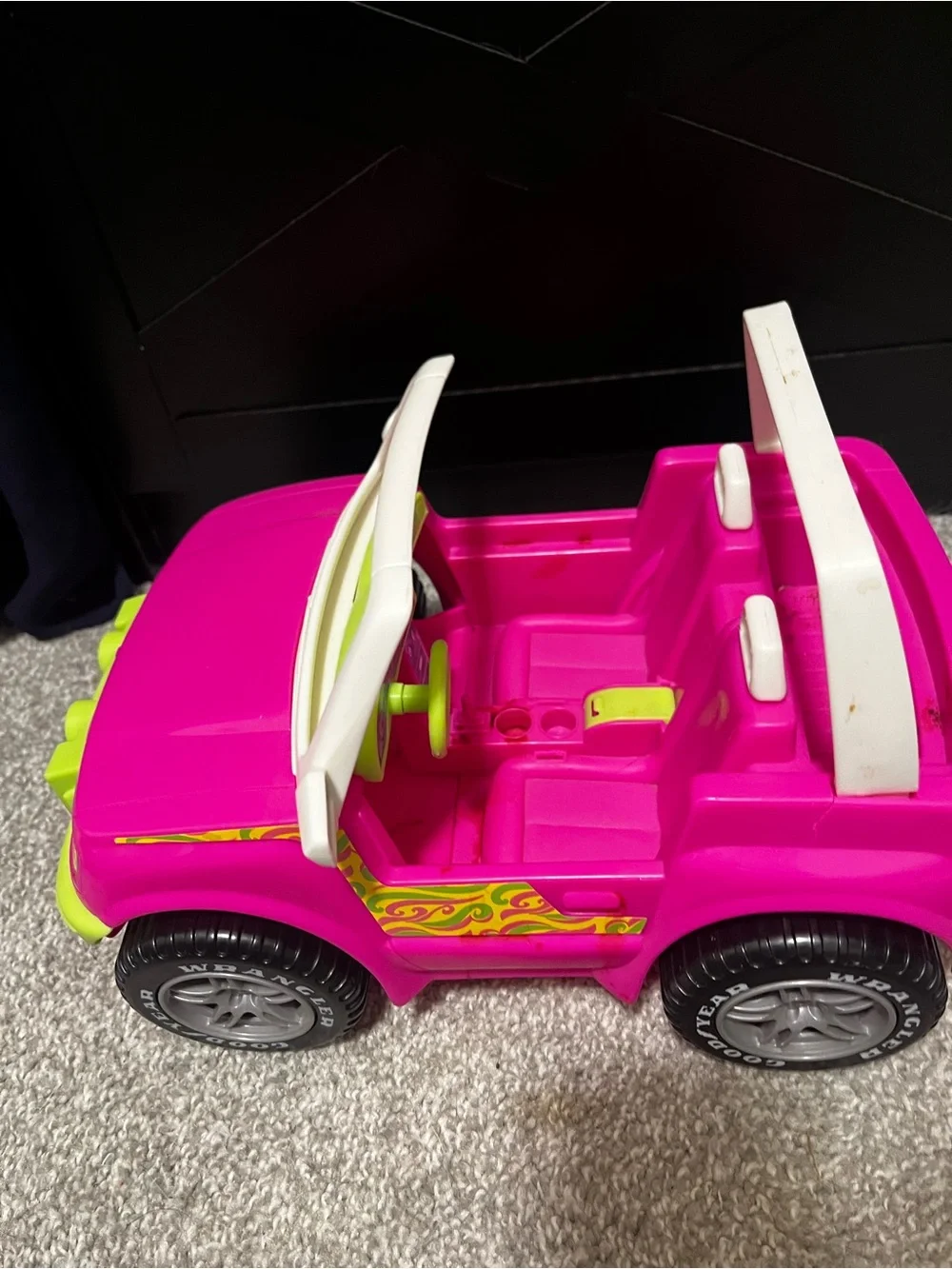 1999 Barbie Pink Jeep with Lime Green Accents